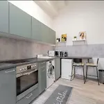 Downtown Jewish Quarter Ruin Bar With 2 Full Bath Апартаменты Будапешт