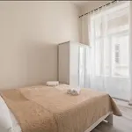 Downtown Jewish Quarter Ruin Bar With 2 Full Bath *
