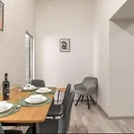 Downtown Jewish Quarter Ruin Bar With 2 Full Bath Apartment