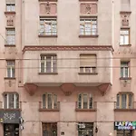 Apartment Downtown Jewish Quarter Ruin Bar With 2 Full Bath Budapest