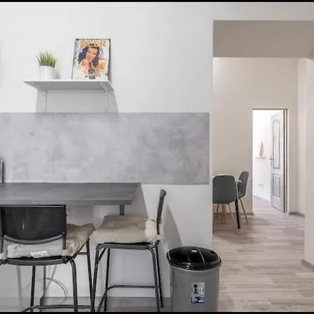 Apartament Downtown Jewish Quarter Ruin Bar With 2 Full Bath *