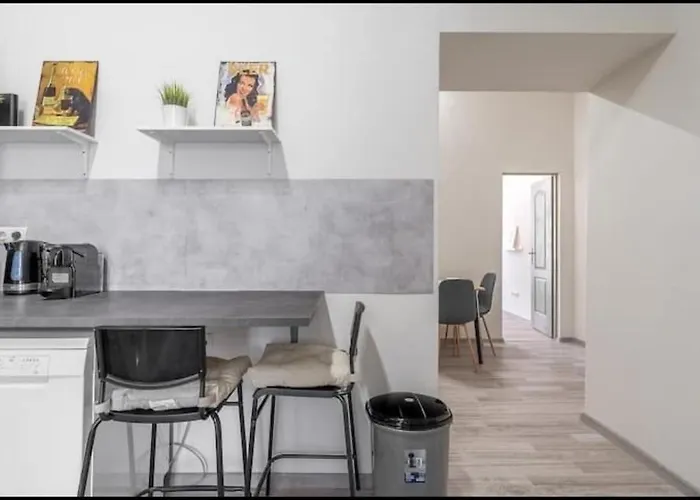 Apartament Downtown Jewish Quarter Ruin Bar With 2 Full Bath *